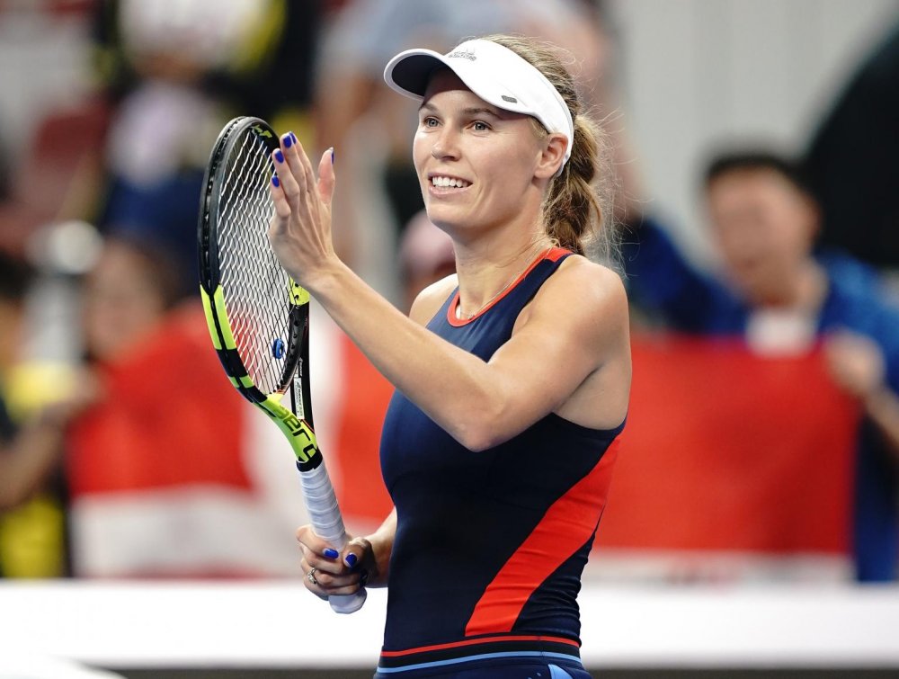 Tenis / Caroline Wozniacki triumfă în turneul de la Beijing și se apropie de Simona Halep - carolinewozniacki-1538909291.jpg