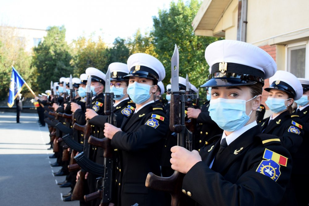 Cea mai nouă generaţie de maiştri militari de marină a depus jurământul - ceamainouageneratie-1634924712.jpg