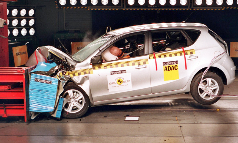 Cele mai sigure mașini la testele Euro NCAP - celemaisiguremasini-1389630557.jpg