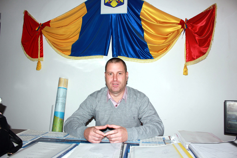 Ce priorități are pentru 2014, primarul din comuna Tortoman, Lucian Chitic - ceprioritatiarelucianchiticprima-1387305737.jpg