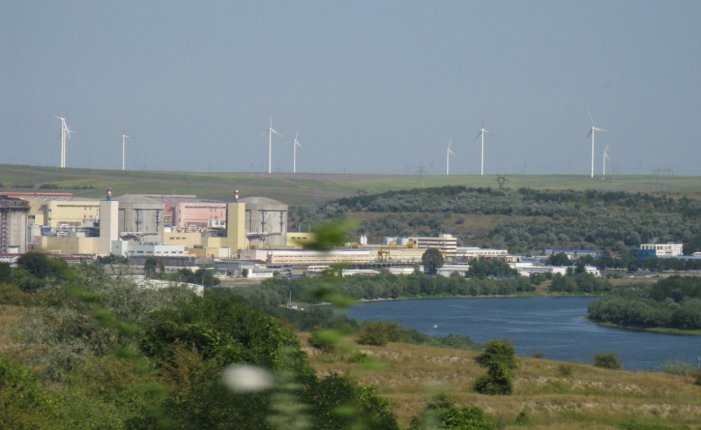 Reactorul 2 de la CNE Cernavodă s-a oprit astăzi neplanificat - cernavodacentralaatomosieolienel-1352298241.jpg