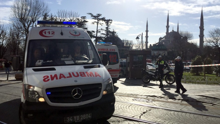 Atentat sângeros! Nouă dintre cele zece persoane ucise la Istanbul sunt germani - cetateni-1452613898.jpg