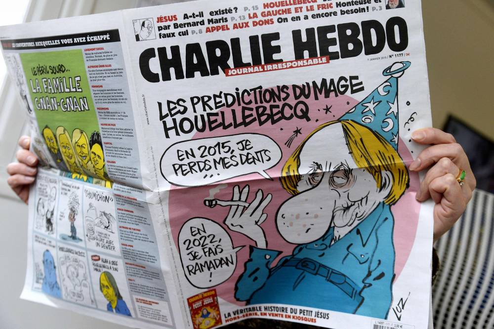 Turcia blochează accesul la site-ul Charlie Hebdo - charlie-1425648121.jpg