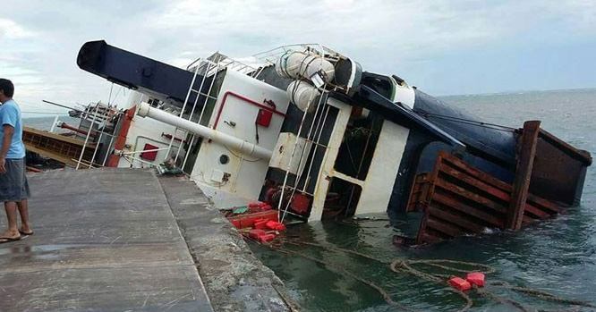 Ciclonul tropical Winston a devastat ferry-boat-uri din Fiji - ciclonul-1460559962.jpg
