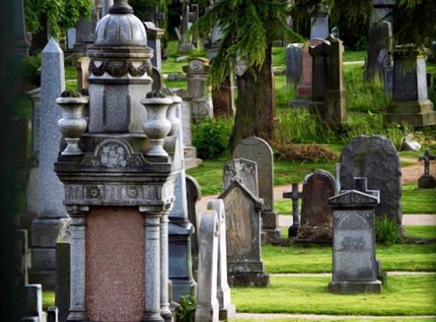 Constănțeanul care ar fi furat din cimitirele din Italia va fi extrădat - cimitiritalia-1419088561.jpg