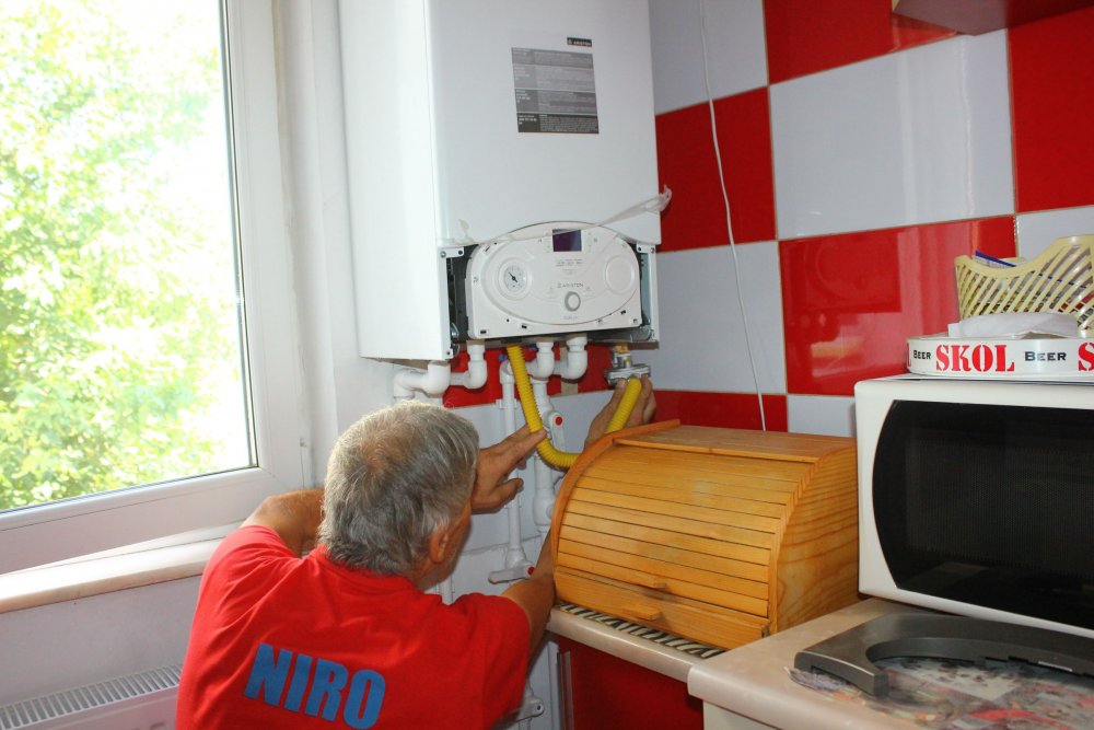 Administraţia locală a dat startul ajutoarelor pentru încălzirea locuinţei, la Constanţa - cinepoateprimiajutor-1602607524.jpg