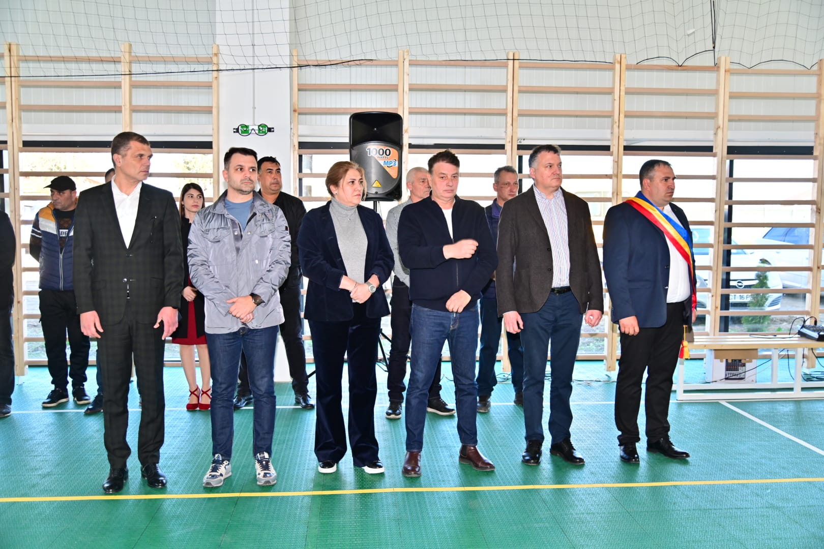 Primarul Ionuț Șerbu a inaugurat noua sală de sport din comuna Ciocârlia - ciocarlia-sala-1712063670.jpg