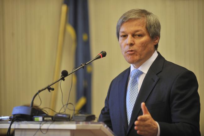 Dacian Cioloș, anunță echipa de miniștri la ora 14,00 - ciolos-1447581109.jpg