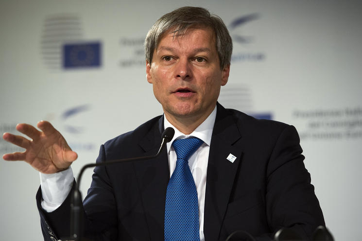 Dacian Cioloş: Avem mandat să solicităm în coaliţie demisia premierului - ciolos3-1630682661.jpg