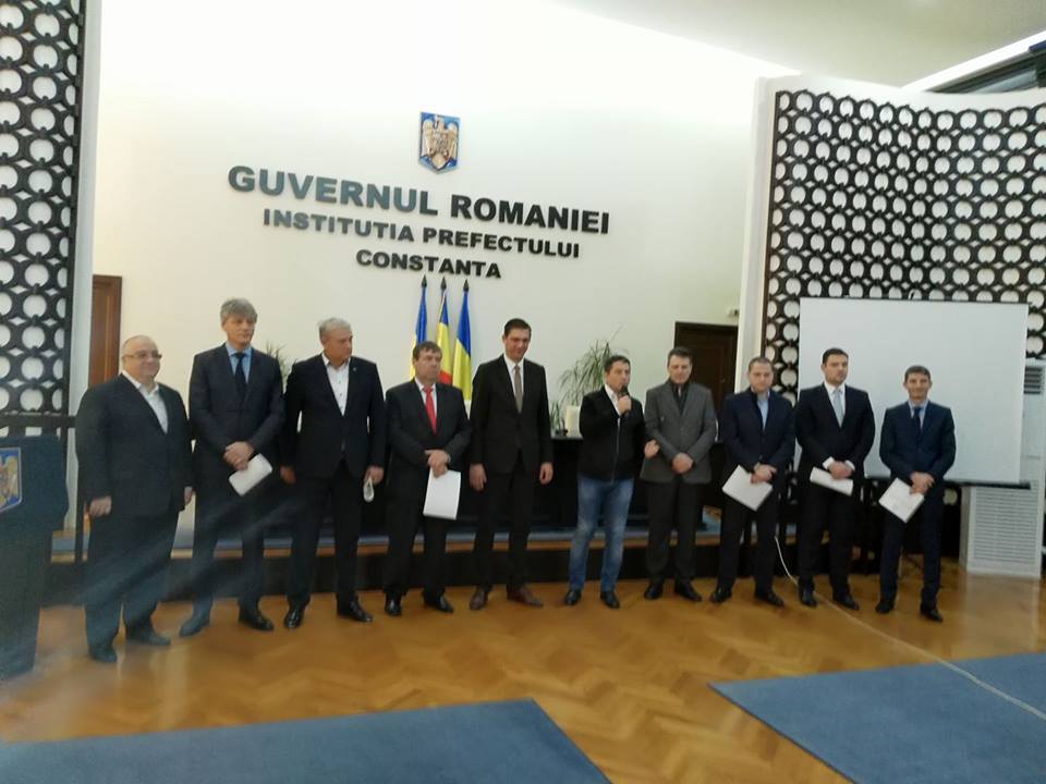 Parlamentarii social-democrați din Constanța și-au primit mandatele - cj-1481968439.jpg