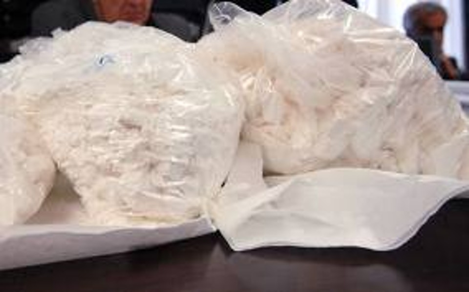 16 tone de cocaină au fost ascunse în… tobe - cocaina-1458919171.jpg