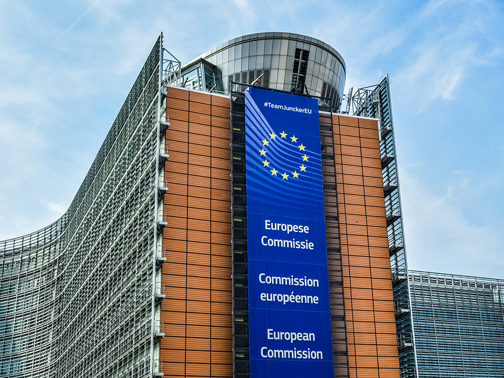 Comisia EuropeanÄƒ a adoptat o serie de mÄƒsuri privind creÅŸterea preÅ£ului la energie - comisiaeuropean-1634145938.jpg