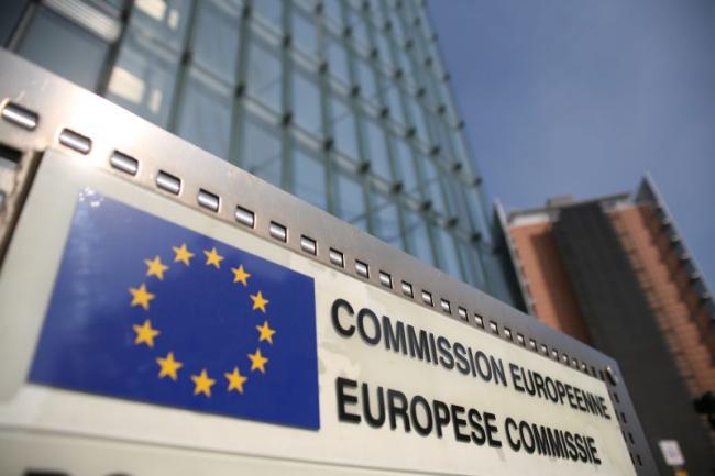 Femeile din CE îi cer lui Juncker să numească cel puțin zece femei comisar european - comisiaeuropeana-1405001803.jpg
