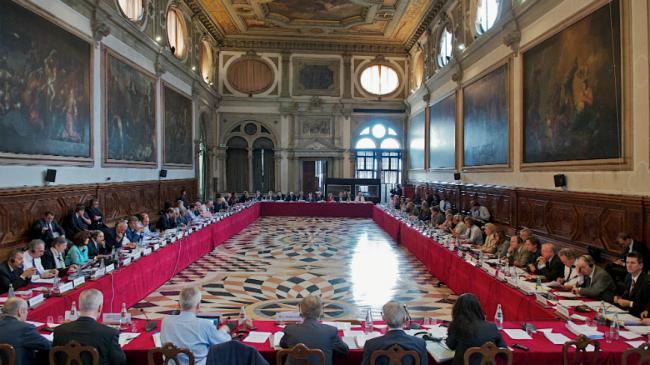 Comisia de la Veneția critică modificarea Legilor Justiției. Cele 7 recomandări ale experților - comisie-1531492736.jpg