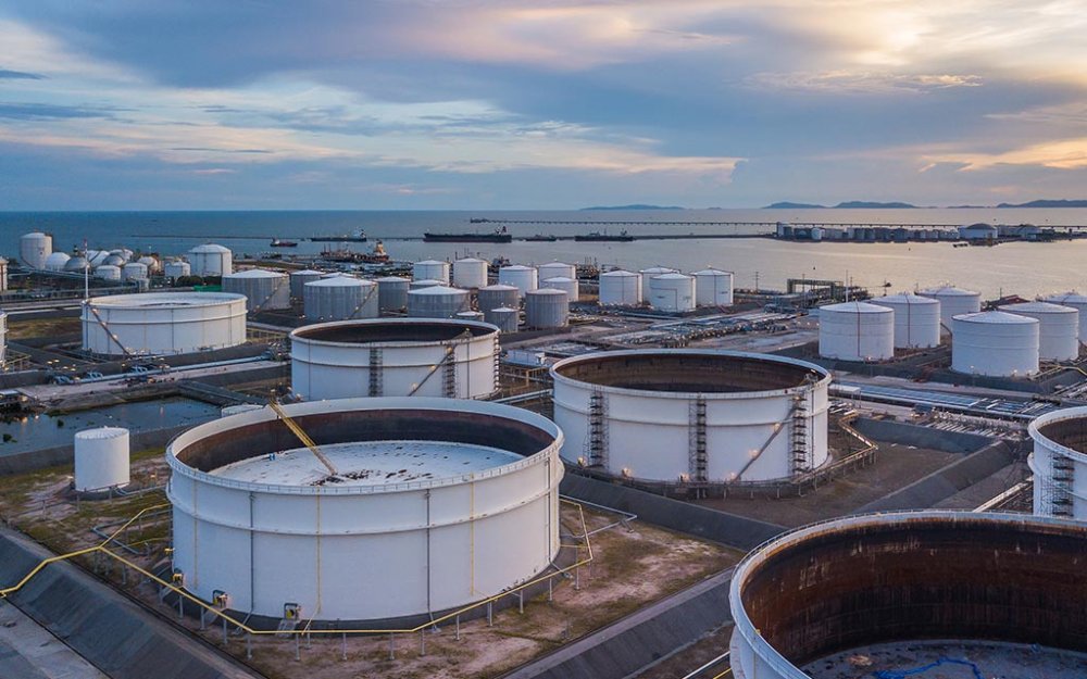 Compania Oil Terminal, obligată să depună garanții uriașe pentru a avea voie să depoziteze produse petroliere - companiaoilterminalobligatasadep-1602512101.jpg