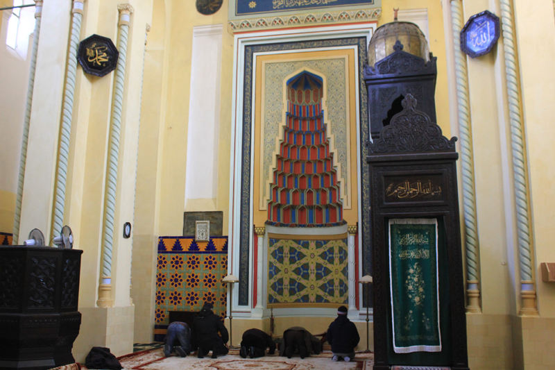 Comunitatea musulmană din România începe azi Postul din Luna Ramazan - comunitateamususlmana15-1434560475.jpg