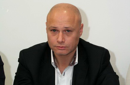 Deputatul PP-DD Răzvan Condurățeanu solicită creșterea salariului minim pe economie - condurateanuandreirazvan-1364217392.jpg