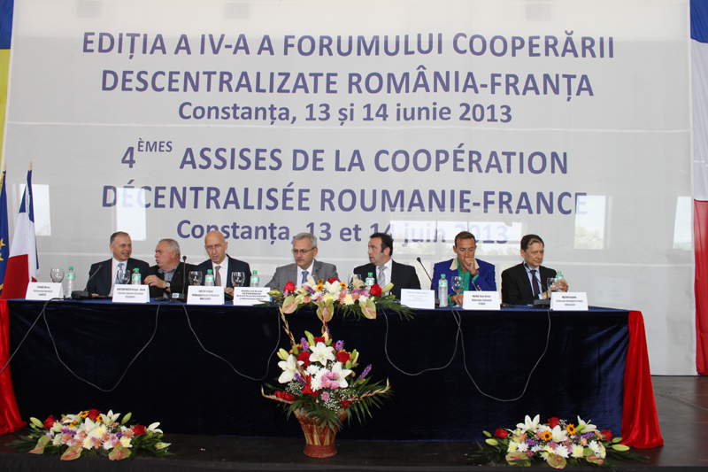 La Constanța - România și Franța revitalizează colaborarea la nivelul administrației locale - conferintapavilionexpozitional-1371133170.jpg