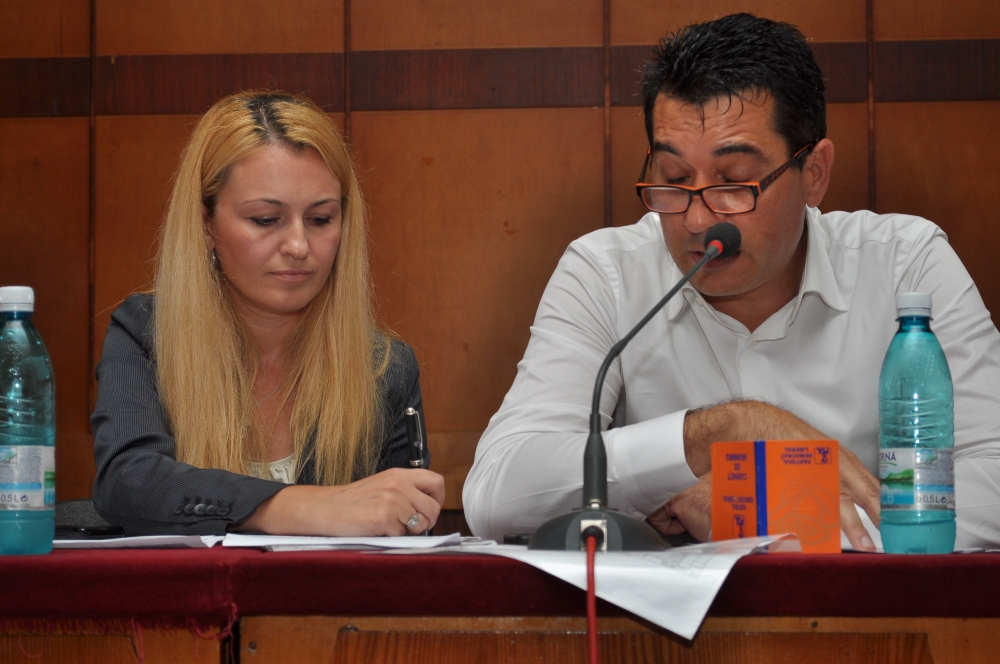 Maria Stavrositu, demisă de la conducerea Organizației Municipale a PDL /  Mihai Petre, exclus din partid - confpdl87-1340042380.jpg