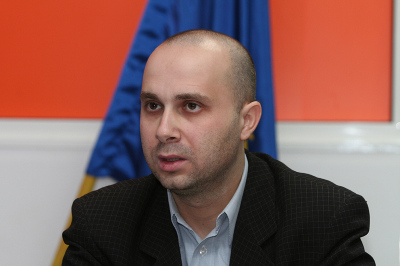 Mihai Petre a refuzat oferta PP-DD de a candida pentru Parlament - confpdlmihaipetre41-1350410892.jpg