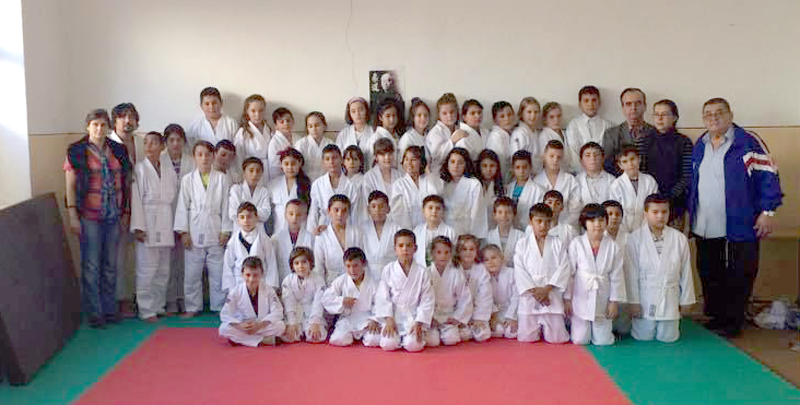 Constanța își pregătește viitorii campioni la judo - constantajudo-1446059263.jpg