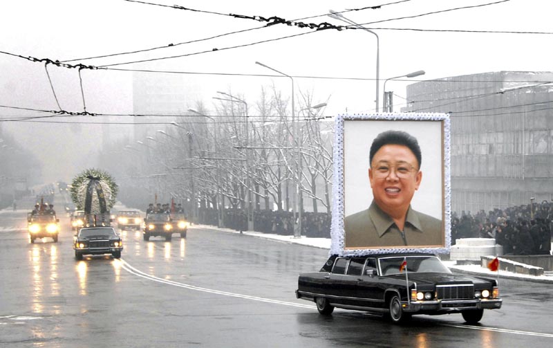 Coreea de Nord: Pedeapsa capitală pentru cei prinși cu telefon mobil - coreea-1327675552.jpg