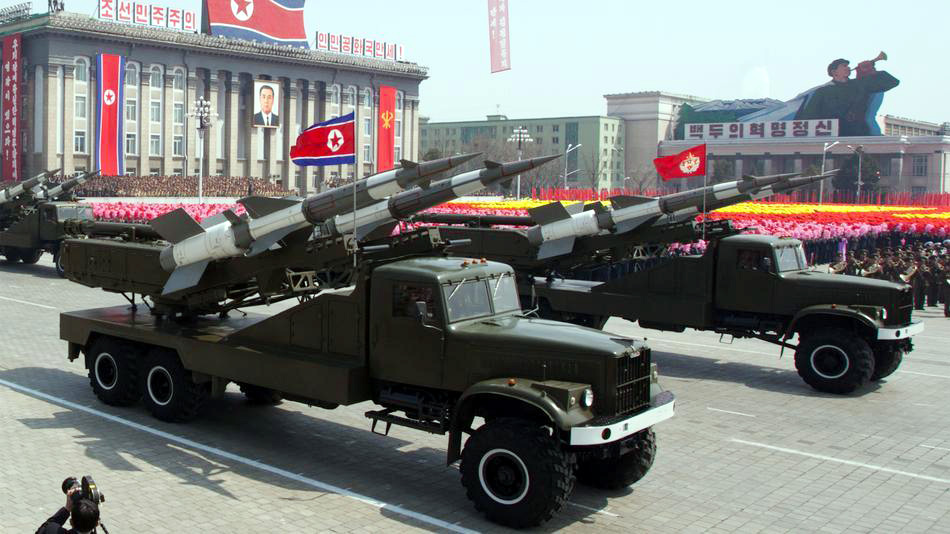 Coreea de Nord amenință Japonia cu represalii nucleare - coreea-1365773551.jpg
