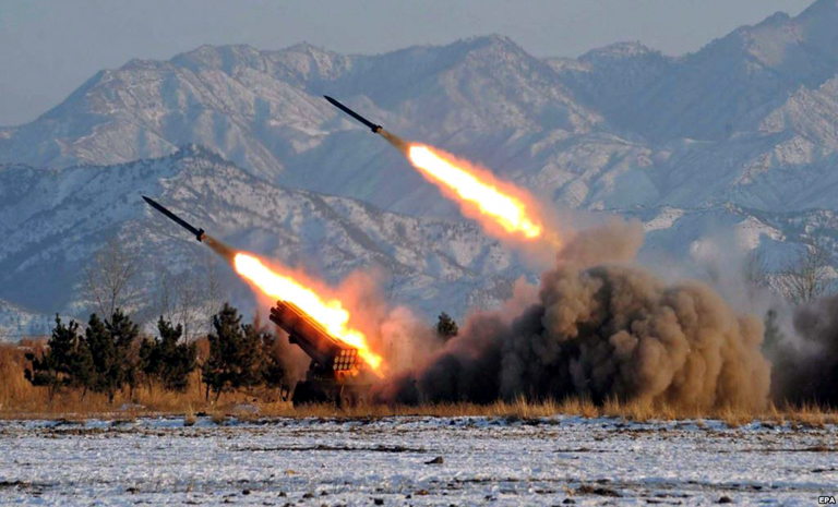 Coreea de Nord avansează în dezvoltarea unor rachete intercontinentale - coreea-1383661460.jpg