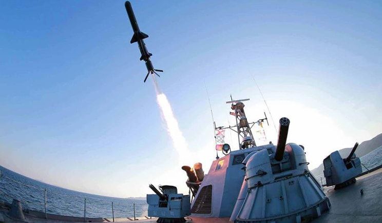 Coreea de Nord șochează din nou! Ar pregăti lansarea unei rachete balistice intercontinentale - coreeadenordalansatdouaracheteba-1504520545.jpg