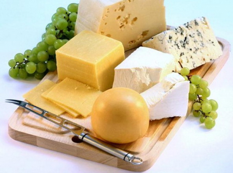 Crește producția de brânzeturi, dar scad vânzările de lapte - cresteproductiabranzeturi-1438961182.jpg
