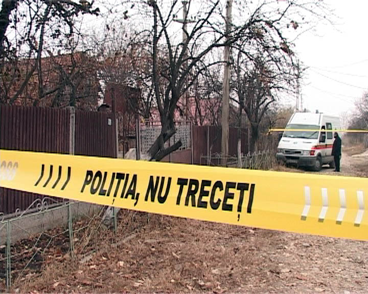 Crimă în Dâmbovița. Un tânăr a fost ucis cu bestialitate de prietenul său - crima-1374915922.jpg