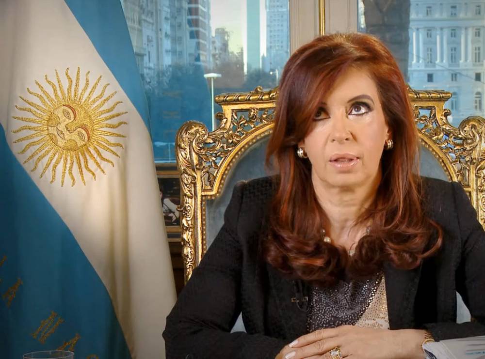 Președinta argentiniană, internată aseară pentru 