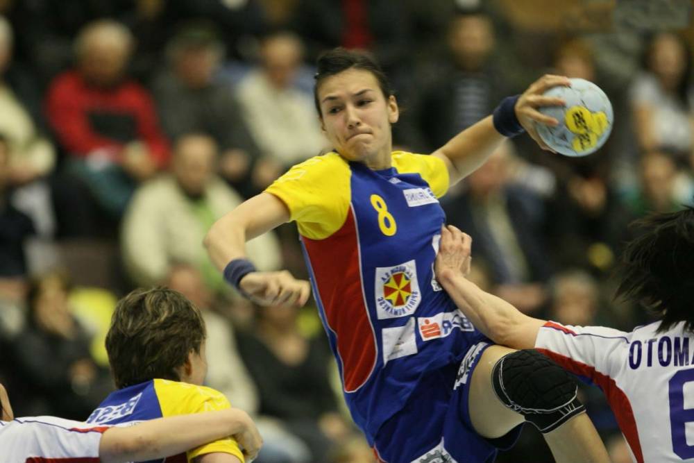 Handbal / Unde ar putea ajunge Cristina Neagu, cea mai bună jucătoare de la Mondiale - cristinaneagu-1451557510.jpg