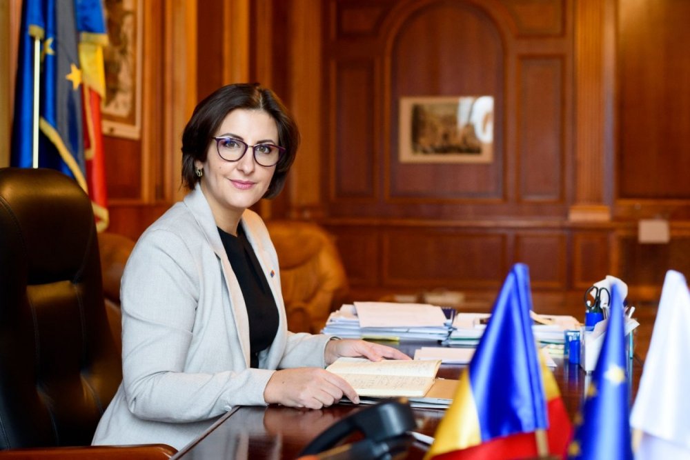 Deputatul REPER Cristina Rizea îşi inaugurează cabinetul parlamentar de la Constanţa - cristinarizea-1666954678.jpg