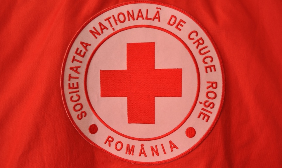 Tinerii voluntari, premiați la Gala Crucii Roșii, filiala Constanța - crucearosie-1480435591.jpg