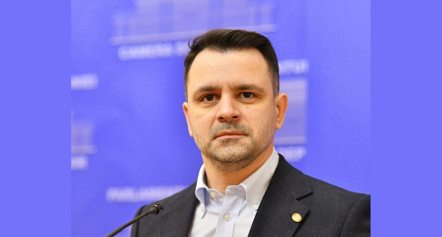 Deputatul Marian Cruşoveanu susține decizia partidului privind alegerile. 
