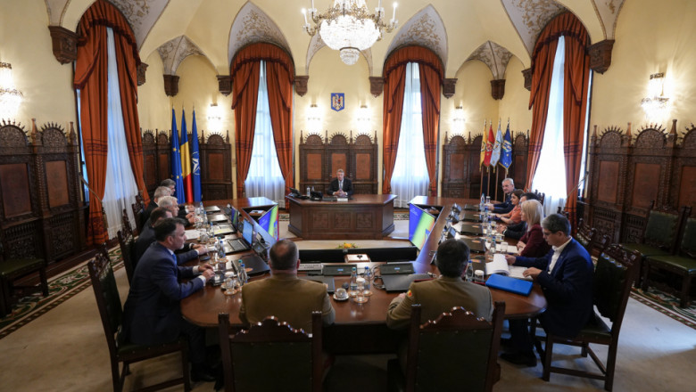 A început şedinţa CSAT, sub conducerea preşedintelui Klaus Iohannis - csat-1697105919.jpg