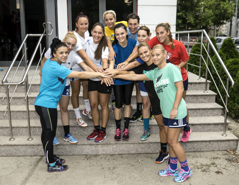 CS Dinamo și-a înființat echipă feminină de handbal - csdinamo-1469728228.jpg