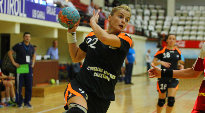 Liga Națională de handbal feminin. CSU Neptun speră să obțină o victorie, acasă, cu HC Zalău - csuneptun-1413485097.jpg