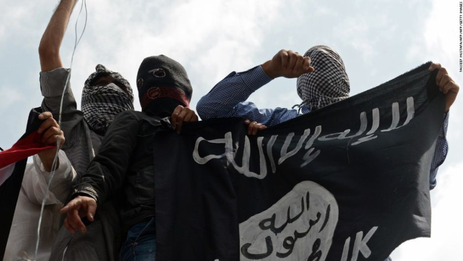 Statul Islamic a executat în Irak cinci bărbați acuzați de spionaj - cuji4bnwwaadmxc-1447952739.jpg