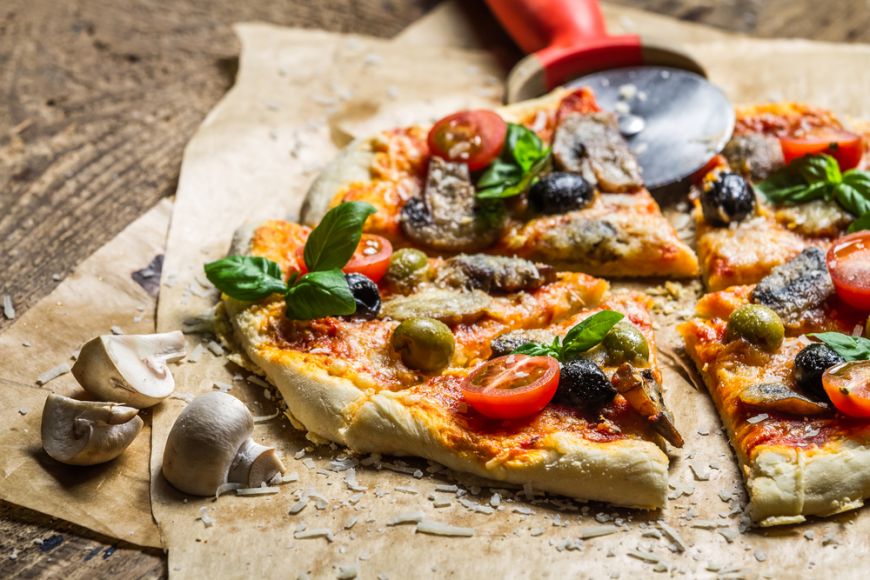 Cum să faci o pizza delicioasă acasă - cumfacipizza-1391437096.jpg