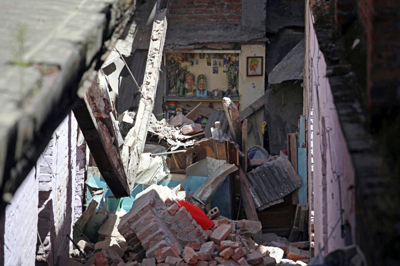 Cel puțin 13 răniți, în urma cutremurului din Mexic - cutremurmexic-1332424822.jpg