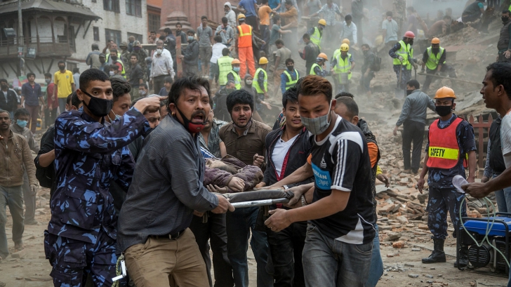 Cutremur Nepal. Miracol după 82 de ore! - cutremuruldinnepal92315300-1430302352.jpg