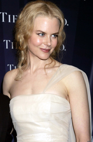Nicole Kidman vrea să adopte un copil din Vietnam - d13abd6e45a03b13d31e7d34d6f1c767.jpg
