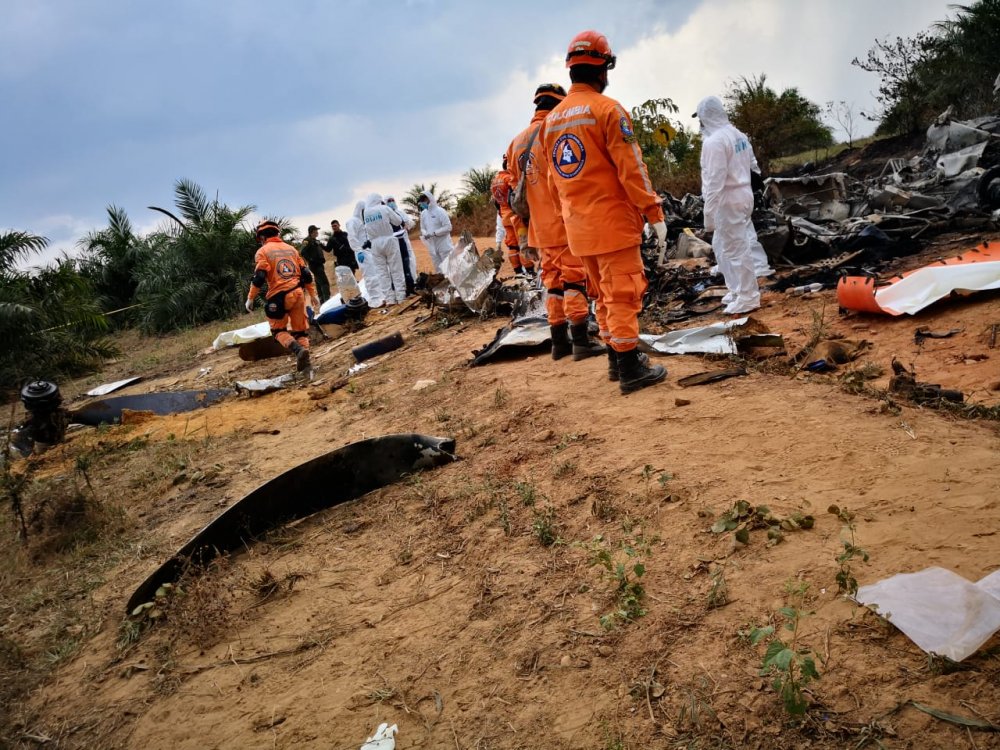 14 morți într-o tragedie aviatică în Columbia - d1qsqq7x4aadfzl-1552210413.jpg