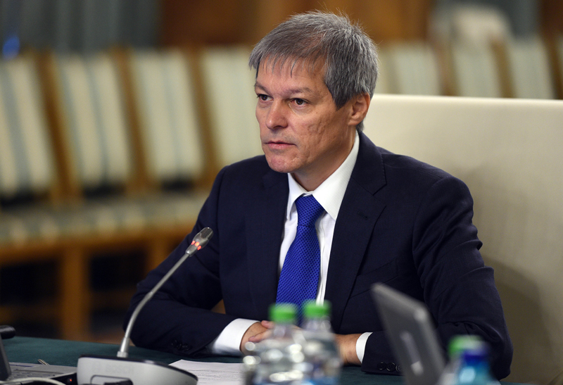 Dacian Cioloș candidează la europarlamentare.  
