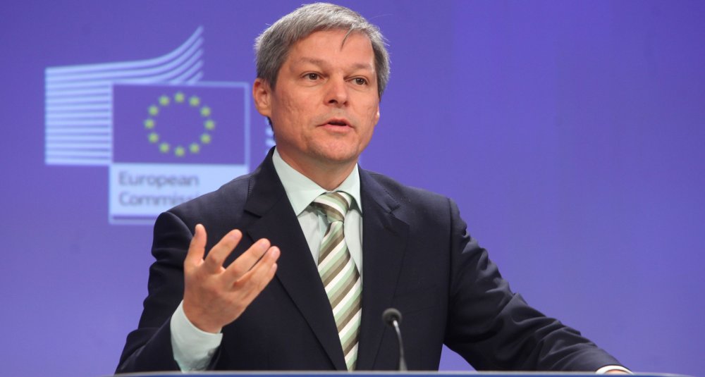 Dacian Cioloș: Alianța USR PLUS a fost validată ca a treia forță politică din România - dacianciolos-1573507043.jpg
