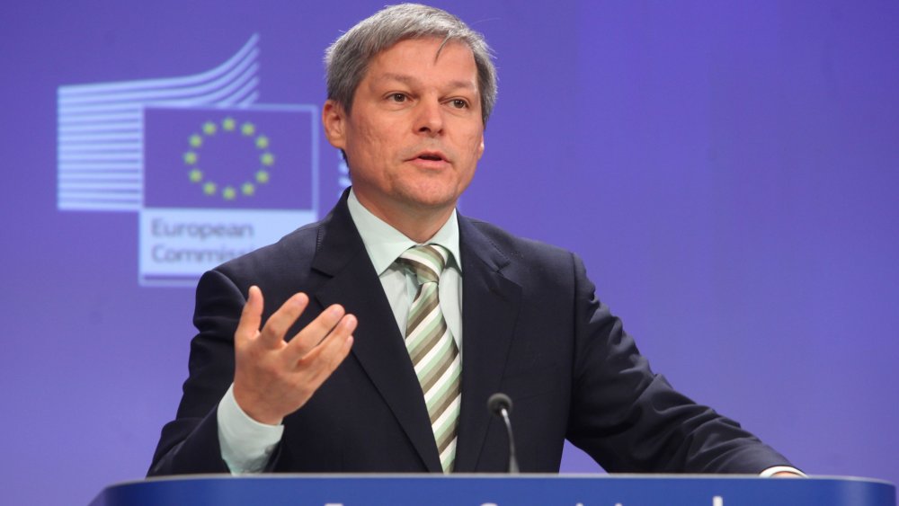 Dacian Cioloş, deranjat că PSD va decide când vor avea loc alegerile parlamentare - dacianciolos2-1601404633.jpg