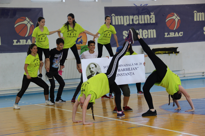 Concurs național de majorete și gimnastică aerobică, la Constanța - dansampentrusanatate-1524243208.jpg