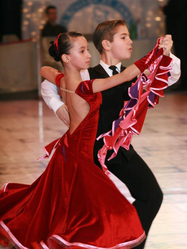 Concurs de dans sportiv, în week-end, la Medgidia - danssportiv-1537367746.jpg
